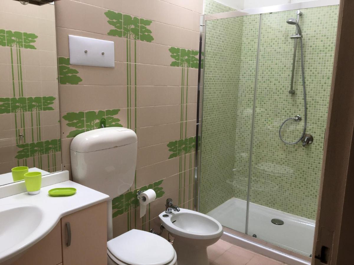 Casa Vacanze Gabbianella Villa Con Giardino Lungolago Maderno ตอสโกลาโน มาแดร์โน ภายนอก รูปภาพ