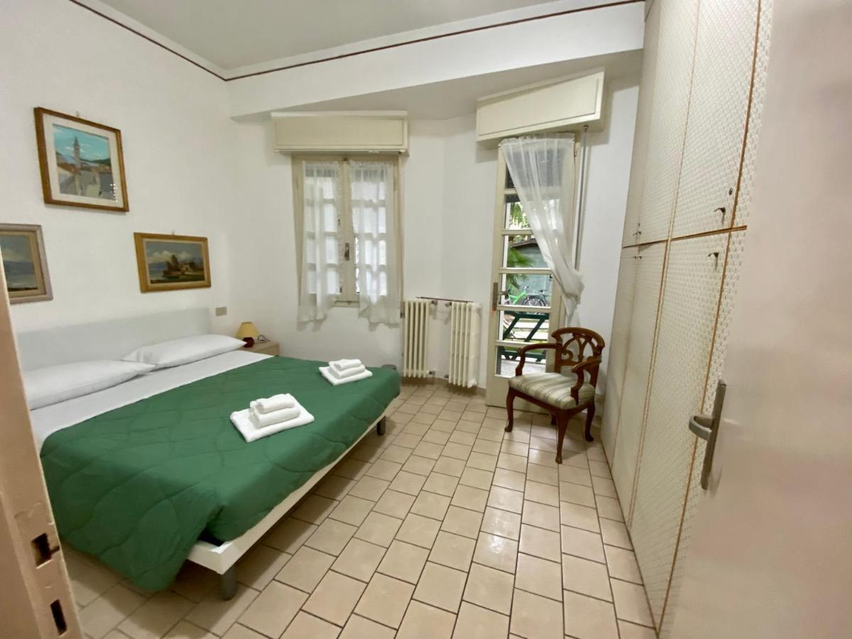 Casa Vacanze Gabbianella Villa Con Giardino Lungolago Maderno ตอสโกลาโน มาแดร์โน ภายนอก รูปภาพ