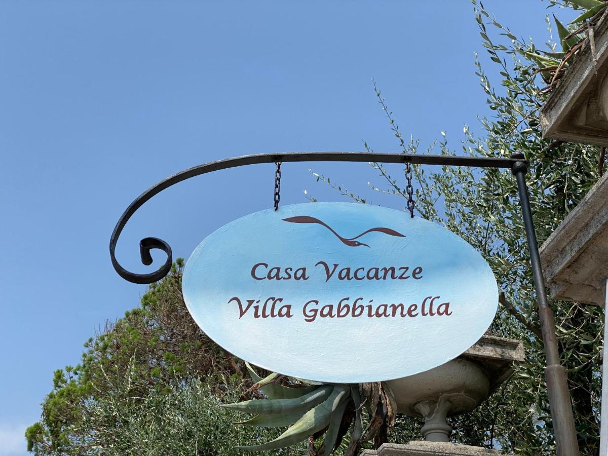 Casa Vacanze Gabbianella Villa Con Giardino Lungolago Maderno ตอสโกลาโน มาแดร์โน ภายนอก รูปภาพ